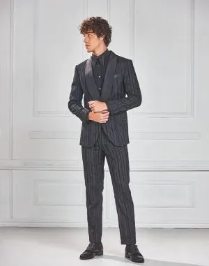 CMVFW23 Runway Look 3<br><h5><strong>Price upon request.</strong></h5>